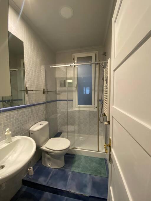 Centrico Y Moderno Apartamento En Бильбао Экстерьер фото